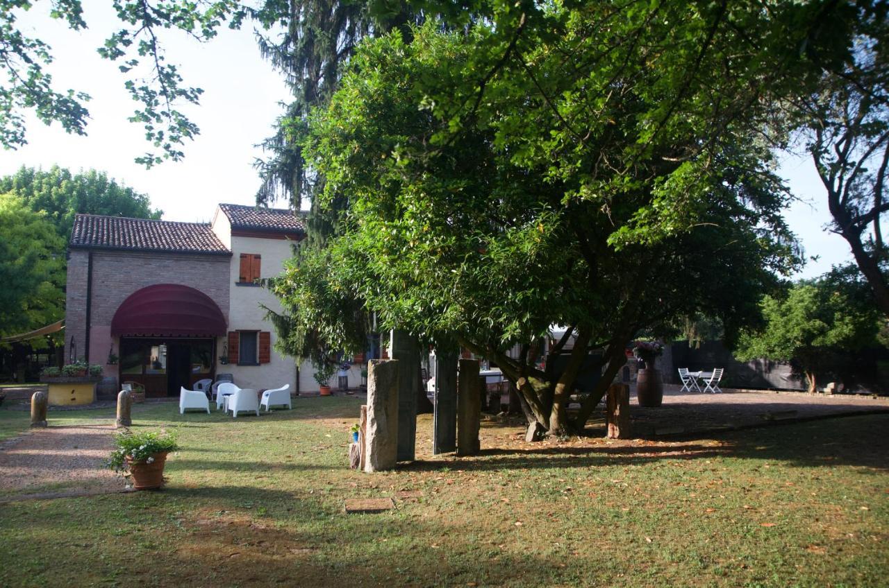 B&B Fetonte Crespino Esterno foto